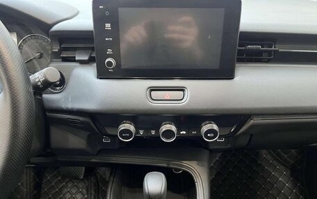 Honda Vezel, 2022 год, 1 820 000 рублей, 14 фотография