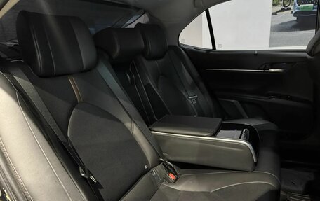 Toyota Camry, 2018 год, 3 030 000 рублей, 25 фотография