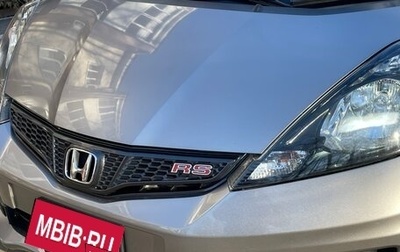Honda Fit III, 2010 год, 850 000 рублей, 1 фотография