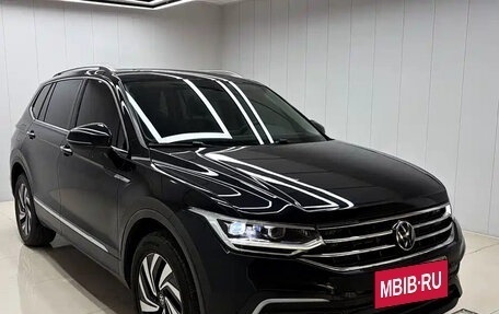 Volkswagen Tiguan II, 2023 год, 2 261 000 рублей, 3 фотография