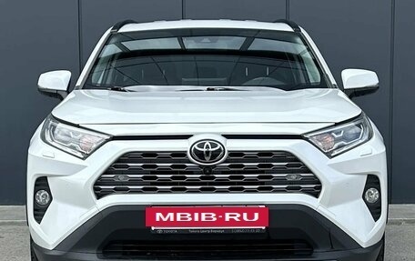 Toyota RAV4, 2020 год, 3 090 000 рублей, 3 фотография
