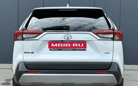 Toyota RAV4, 2020 год, 3 090 000 рублей, 7 фотография