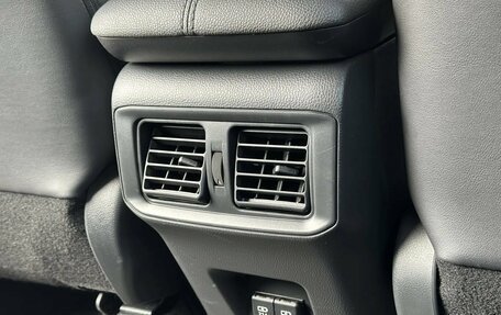 Toyota RAV4, 2020 год, 3 090 000 рублей, 38 фотография