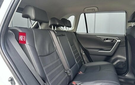 Toyota RAV4, 2020 год, 3 090 000 рублей, 36 фотография