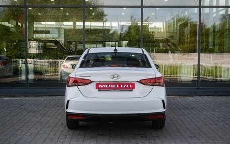 Hyundai Solaris II рестайлинг, 2022 год, 1 500 000 рублей, 4 фотография