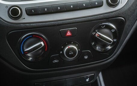 Hyundai Solaris II рестайлинг, 2022 год, 1 500 000 рублей, 22 фотография