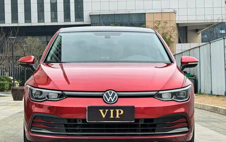 Volkswagen Golf VIII, 2021 год, 1 364 000 рублей, 2 фотография