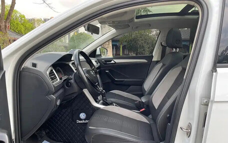Volkswagen T-Roc I, 2022 год, 1 290 900 рублей, 7 фотография