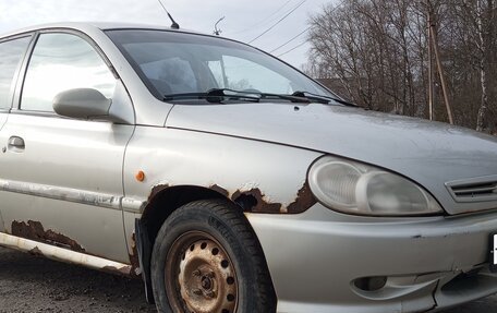 KIA Rio II, 2001 год, 120 000 рублей, 1 фотография