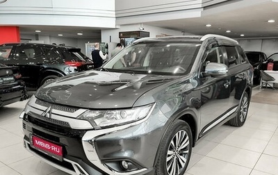Mitsubishi Outlander III рестайлинг 3, 2021 год, 2 890 000 рублей, 1 фотография