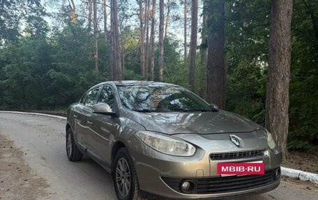 Renault Fluence I, 2010 год, 550 000 рублей, 2 фотография