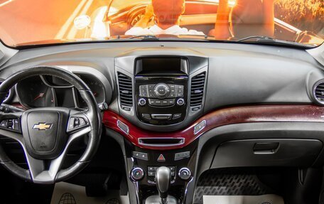 Chevrolet Orlando I, 2014 год, 1 240 000 рублей, 7 фотография