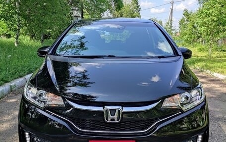 Honda Fit III, 2017 год, 1 060 000 рублей, 12 фотография