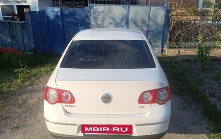 Volkswagen Passat B6, 2008 год, 650 000 рублей, 2 фотография