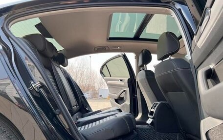 Volkswagen Passat B8 рестайлинг, 2021 год, 1 830 000 рублей, 6 фотография