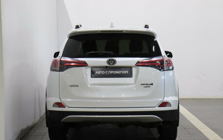 Toyota RAV4, 2018 год, 2 525 000 рублей, 4 фотография