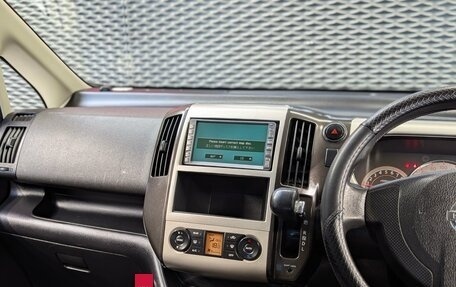 Nissan Serena III, 2007 год, 1 150 000 рублей, 16 фотография