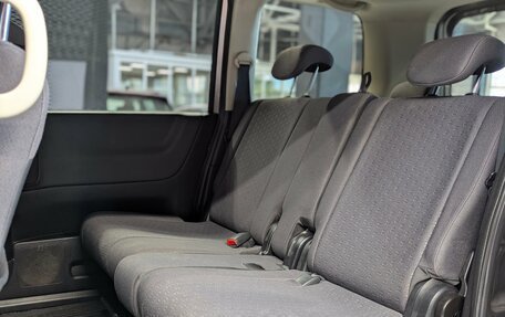 Nissan Serena III, 2007 год, 1 150 000 рублей, 26 фотография