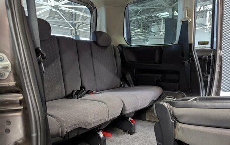 Nissan Serena III, 2007 год, 1 150 000 рублей, 30 фотография