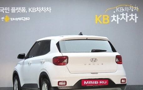 Hyundai Venue I, 2022 год, 1 529 000 рублей, 4 фотография