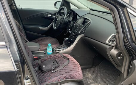 Opel Astra J, 2013 год, 730 000 рублей, 3 фотография