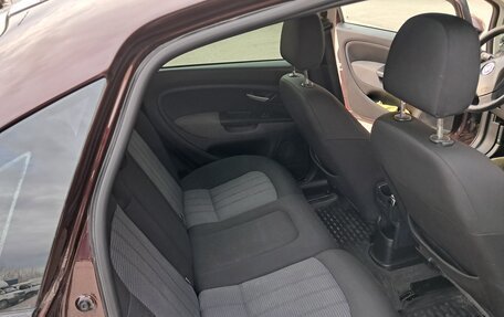 Fiat Linea, 2011 год, 650 000 рублей, 12 фотография