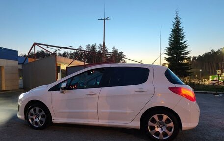 Peugeot 308 II, 2012 год, 570 000 рублей, 3 фотография