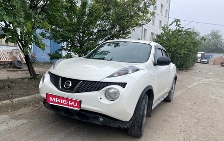Nissan Juke II, 2013 год, 1 000 000 рублей, 1 фотография