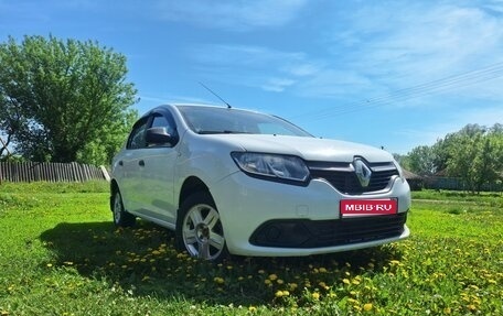Renault Logan II, 2017 год, 500 000 рублей, 1 фотография
