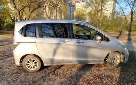 Honda Freed I, 2012 год, 1 250 000 рублей, 9 фотография