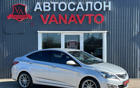 Hyundai Solaris II рестайлинг, 2015 год, 1 150 000 рублей, 3 фотография