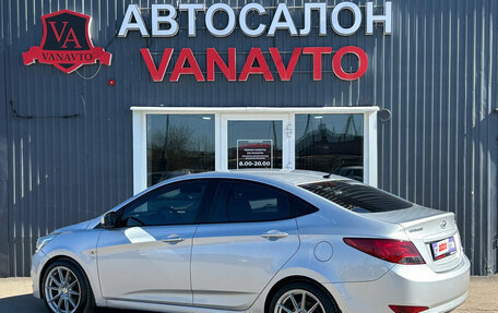 Hyundai Solaris II рестайлинг, 2015 год, 1 150 000 рублей, 6 фотография