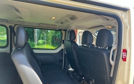 Opel Vivaro, 2019 год, 1 950 000 рублей, 12 фотография