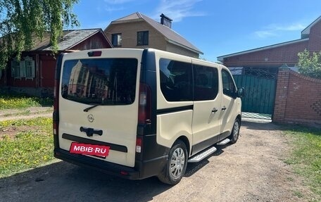 Opel Vivaro, 2019 год, 1 950 000 рублей, 5 фотография