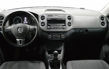 Volkswagen Tiguan I, 2015 год, 1 033 000 рублей, 14 фотография
