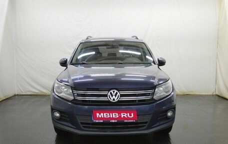 Volkswagen Tiguan I, 2015 год, 1 033 000 рублей, 2 фотография