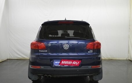 Volkswagen Tiguan I, 2015 год, 1 033 000 рублей, 6 фотография