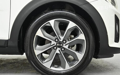 KIA Stonic, 2017 год, 1 110 000 рублей, 17 фотография