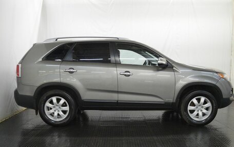 KIA Sorento II рестайлинг, 2011 год, 1 077 000 рублей, 4 фотография