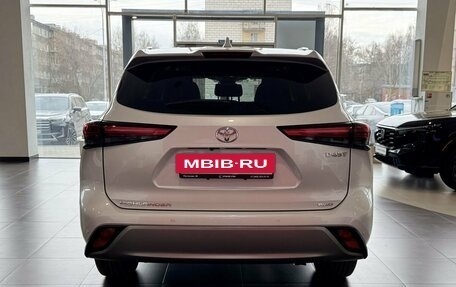 Toyota Highlander, 2026 год, 5 499 000 рублей, 5 фотография