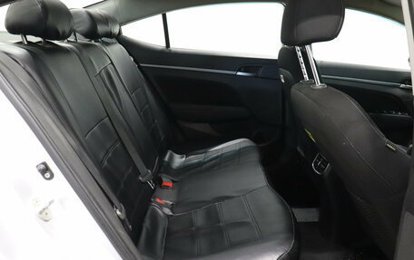 Hyundai Elantra VI рестайлинг, 2017 год, 1 282 000 рублей, 13 фотография