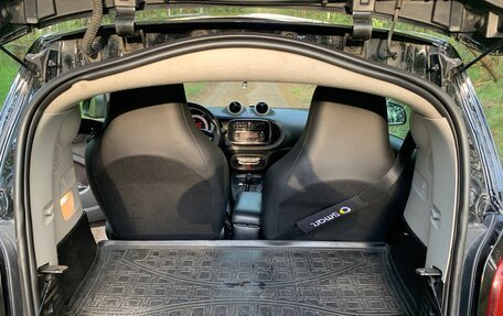 Smart Fortwo III, 2017 год, 1 300 000 рублей, 17 фотография