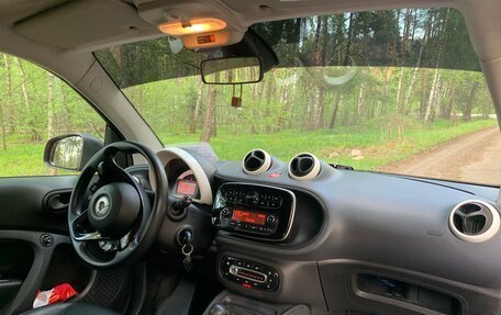 Smart Fortwo III, 2017 год, 1 300 000 рублей, 16 фотография