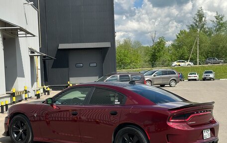 Dodge Charger, 2017 год, 2 600 000 рублей, 8 фотография