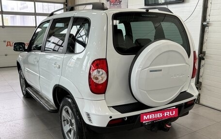 Chevrolet Niva I рестайлинг, 2020 год, 887 000 рублей, 3 фотография