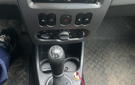 Renault Logan I, 2010 год, 300 000 рублей, 14 фотография