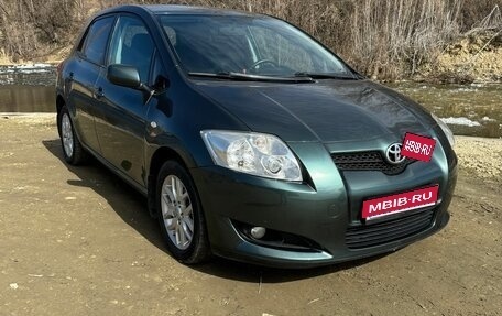 Toyota Auris II, 2007 год, 700 000 рублей, 1 фотография