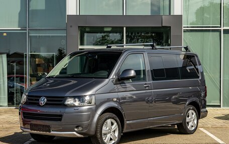 Volkswagen Multivan T5, 2012 год, 2 195 000 рублей, 1 фотография