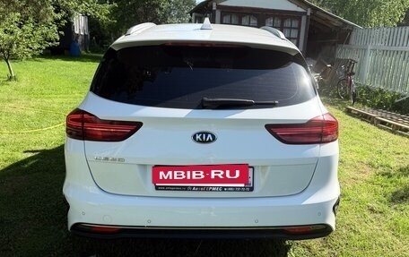 KIA cee'd III, 2019 год, 1 900 000 рублей, 5 фотография