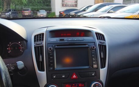 KIA cee'd I рестайлинг, 2011 год, 800 000 рублей, 15 фотография